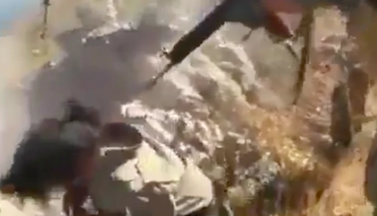 Βίντεο σοκ: Τούρκοι εκτελούν εν ψυχρώ αντάρτισσες των Κούρδων!